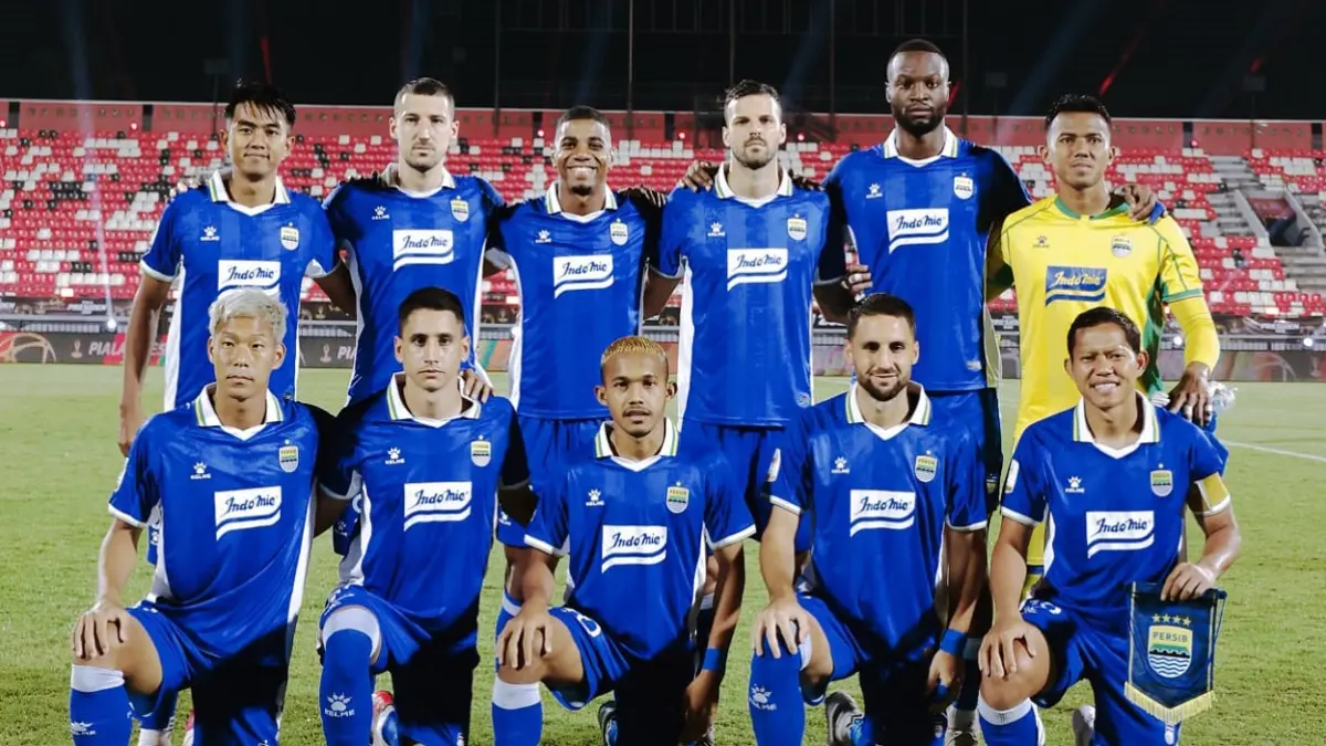 Usai mengikuti turnamen Piala Presiden 2026, kini Persib Bandung fokus pada persiapan menghadapi Dewata Challenge Series 2026. (Sumber: Instagram @persib)
