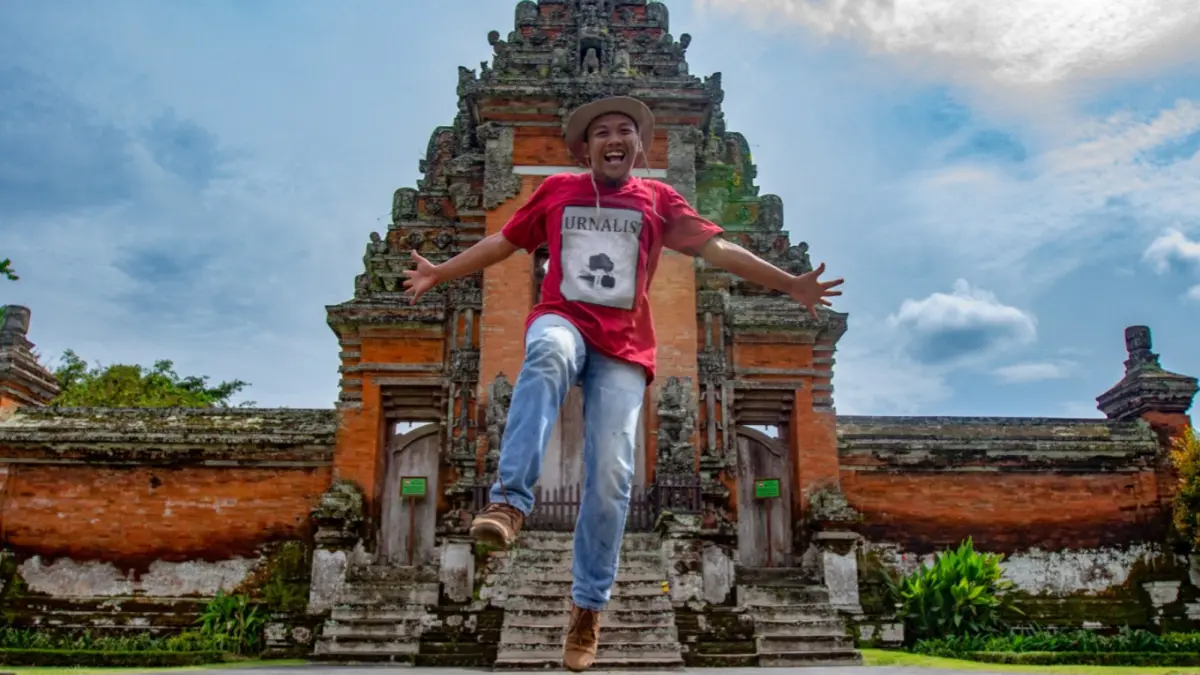 Liburan ke Bali pas untuk long weekend.(Agus Pramono/kaltengpos.jawapos.com)
