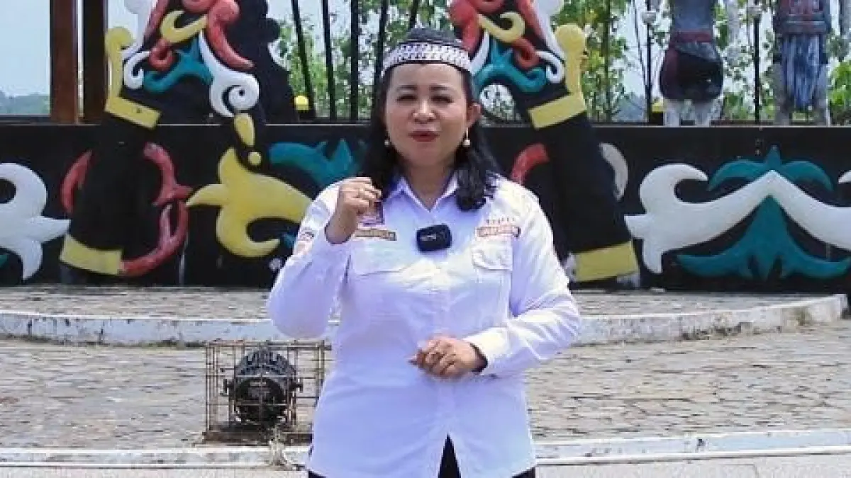 Ketua DPC Apdesi Pulang Pisau, Linda Yadia