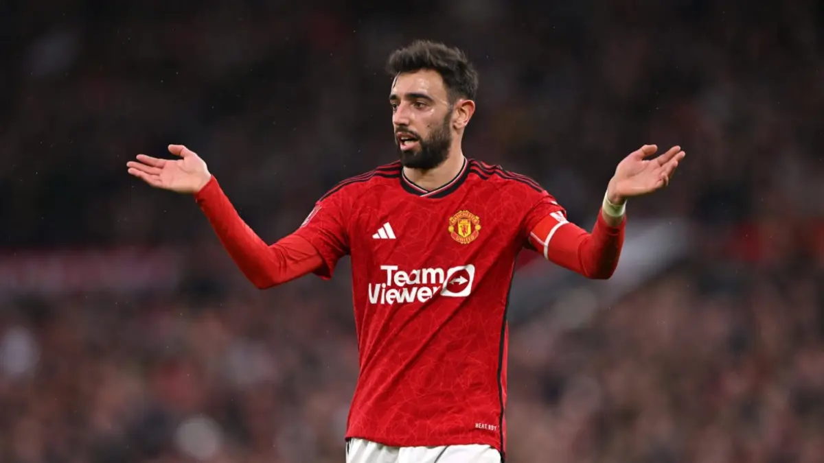 Di tengah gempuran tawaran dari sejumlah klub besar, Manchester United tampaknya masih enggan tuk melepas Bruno Fernandes pada bursa transfer musim panas 2026. (Sumber: Stu Forster/Getty Images)
