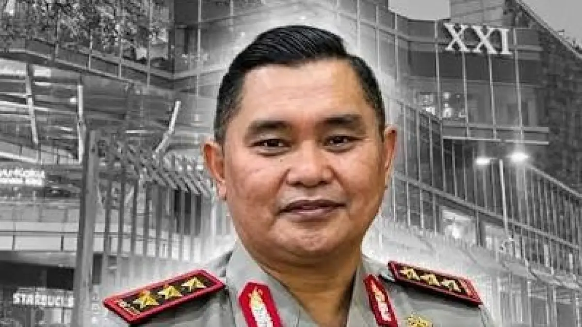  Komjen Pol M Fadil Imran 