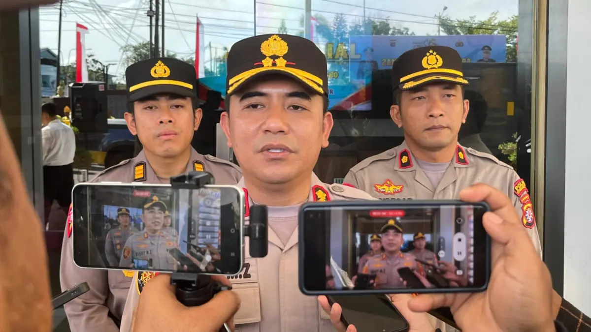 Kapolres Kotim AKBP Resky Maulana Zulkarnain soal penangkapan 2 pelaku pembakar lahan.(Miftah/kaltengpos.jawapos.com)