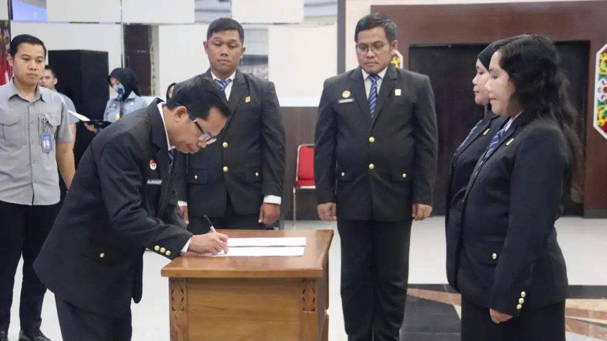 Dua pejabat Kemenkum Kalteng dilantik.(Humas)