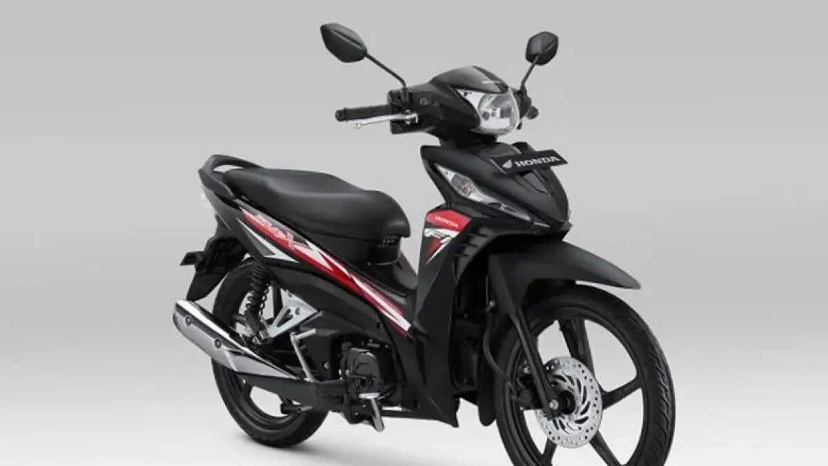 Perbedaan Honda Revo Fit dan X, keduanya mempunyai spesifikasi beda.(Otodotcom)