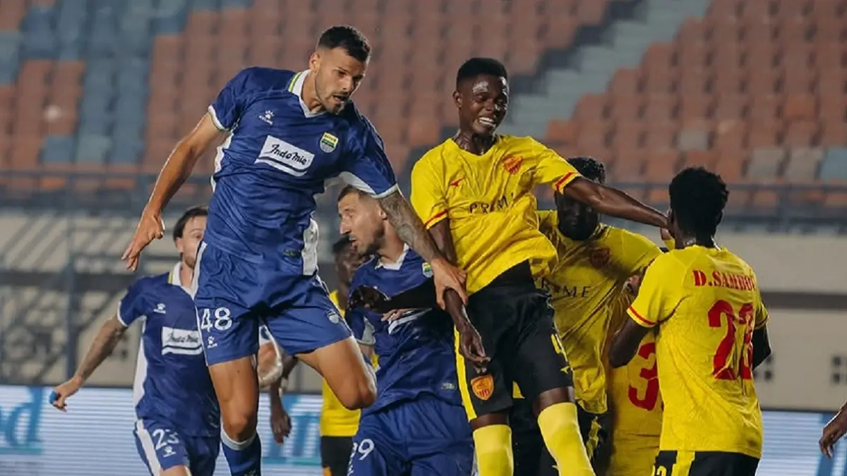 Persib Bandung telah mengantongi satu tiketke penyisihan grup ACL Two 2026/2027 usai menyingkirkan wakil Filipina, Manila Digger. Maung Bandung tergabung di Grup E bersama FC Seoul, Melbourne Victory, dan The Cong-Viettel FC. (Sumber: Instagram @persib)