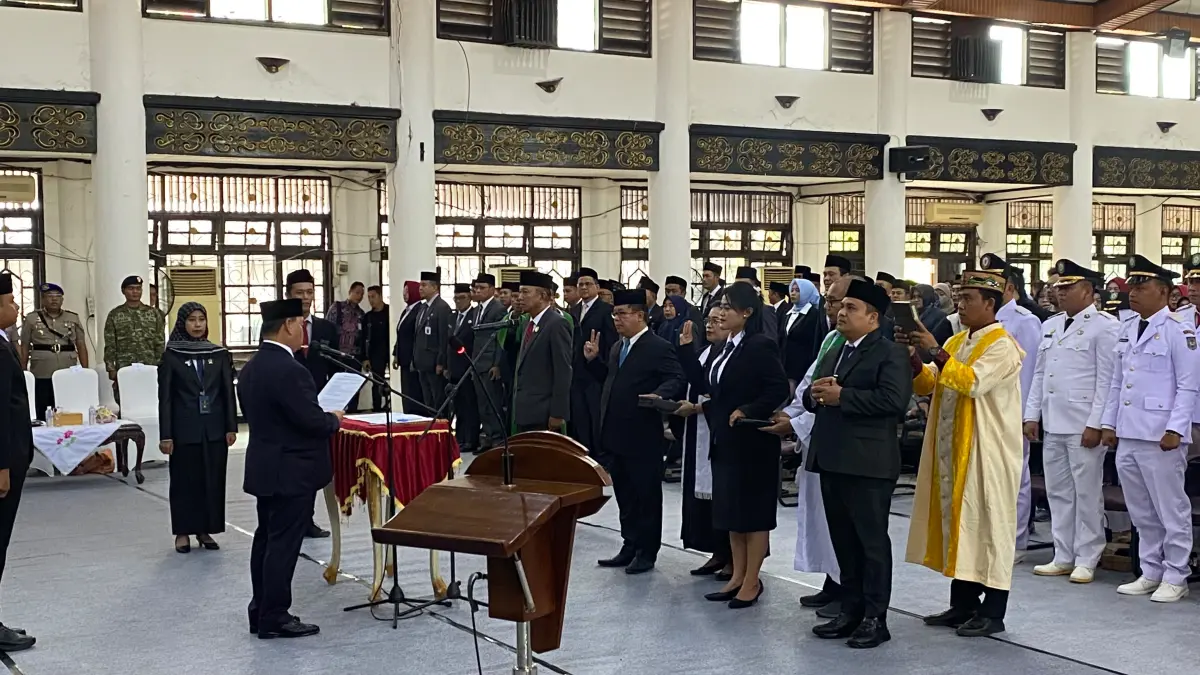 16 pejabat di Pemkab Kotim dirotasi.(Miftahul Ilma/kaltengpos.jawapos.com)