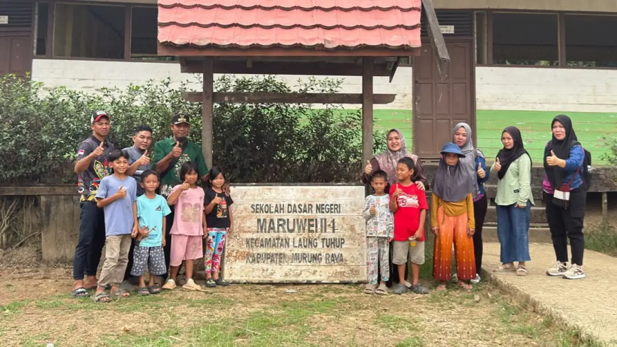 Dina Maulidah saat reses di Maruwei II.(Dok pribadi)