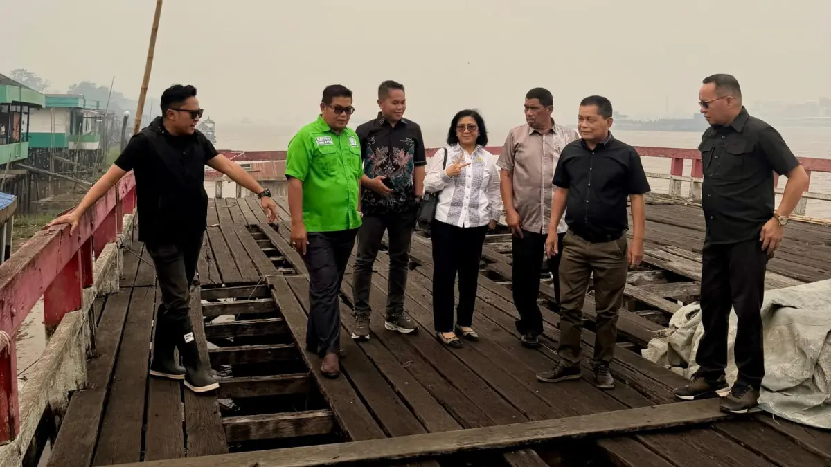 Anggora DPRD Kotim meninjau Dermaga Mentaya Seberang.(Dok pribadi)
