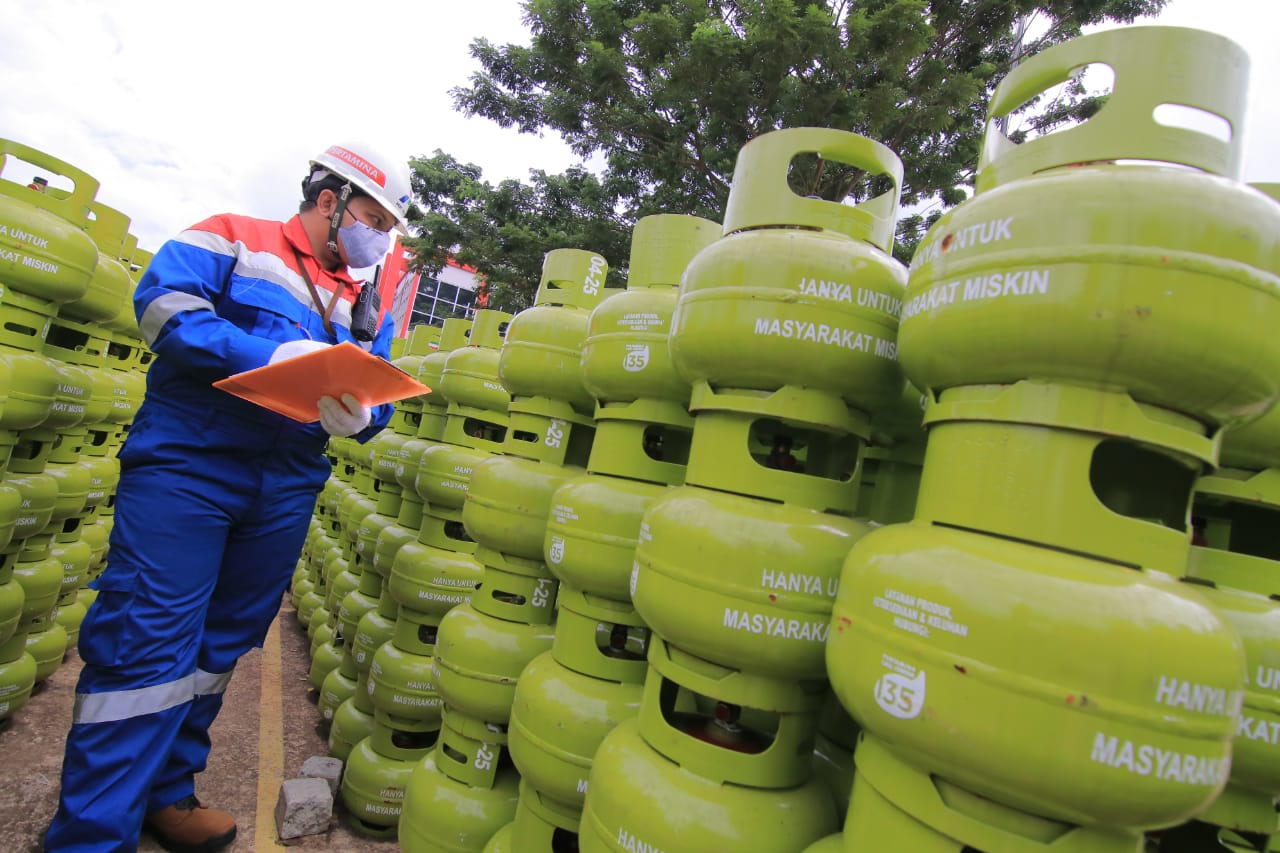Pertamina Marketing Operation Region (MOR) VI memastikan pasokan LPG 3 kg di wilayah Kalimantan aman