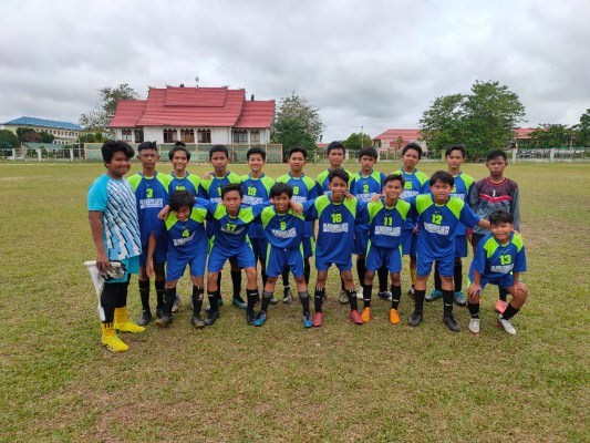 SIAP BERTANDING  : SSB PU FC siap berlaga di Piala Soeratin Wilayah Kalteng yang akan dilaksanakan di Palangka Raya, pada 12-30 Januari 20222. FOTO SSB PU UNTUK KALTENG POS