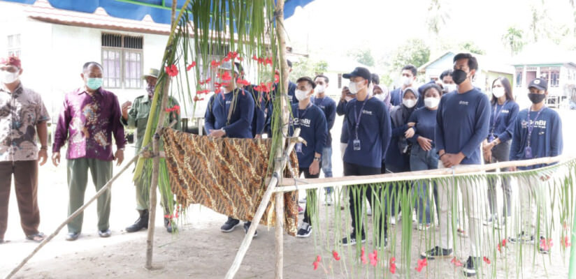 Komunitas GenBI saat melaksanakan kegiatan di Desa Tewang Kadamba, Kecamatan Katingan Hilir, Kabupaten Katingan, belum lama ini. Foto: GenBI untuk kaltengonline.