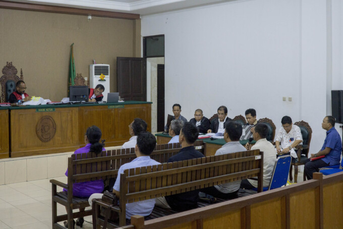 Suasana sidang kasus dugaan tipikor Disdikpora Gumas di Pengadilan Tipikor Palangka Raya dengan agenda mendengarkan keterangan saksi, Kamis (17/11). (ARIEF PRATHAMA/KALTENG POS)