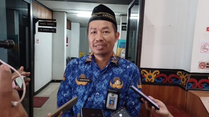 Pelaksana tugas (Plt) Kepala BKPSDM Kabupaten Kotim Kamaruddin Makalepu
