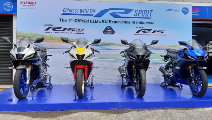 Ketersediaan berbagai pilihan motor sport Yamaha dengan keunggulan masing-masing itu kian lengkap ditambah dengan prestasi bergengsi dari Otomotif Award.