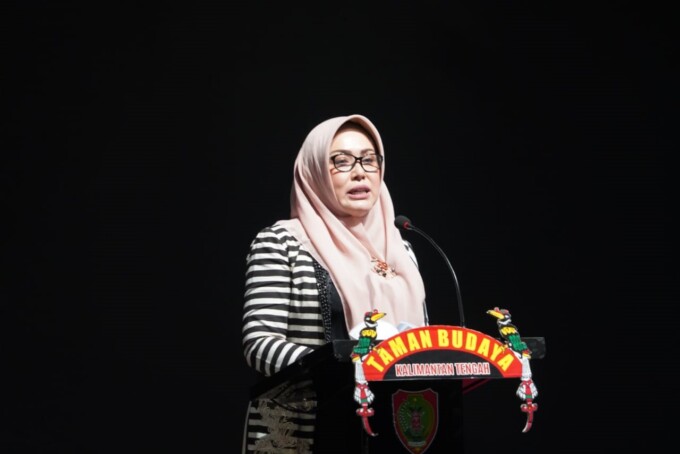Kepala Disbudpar Kalteng, Adiah Chandra Sari