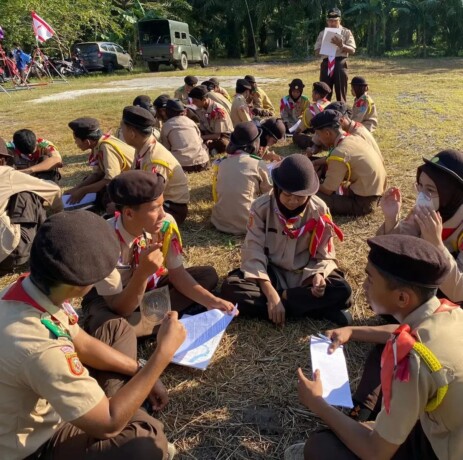 PERSAMI : Kodim 1015 Sampit menggelar Perkemahan Sabtu Minggu (Persami) Satuan Pramuka (Saka) Wira Kartika di Bumi Perkemahan Kodim 1015/Spt, Minggu (25/6). FOTO PENDIM 1015/SPT