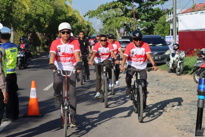 MERIAH : Polres Kapuas menggelar fun bike dalam rangka HUT ke-77 Bhayangkara, Sabtu (24/6).