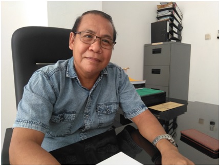 “Karena untuk memajukan pembangunan, maka ke depan Kalteng memerlukan pemimpin yang punya kapasitas. Tentu jika melihat figurnya, saya menilai Abdul Razak adalah sosok yang tepat”.  Punding S Merang Tokoh Masyarakat Gumas