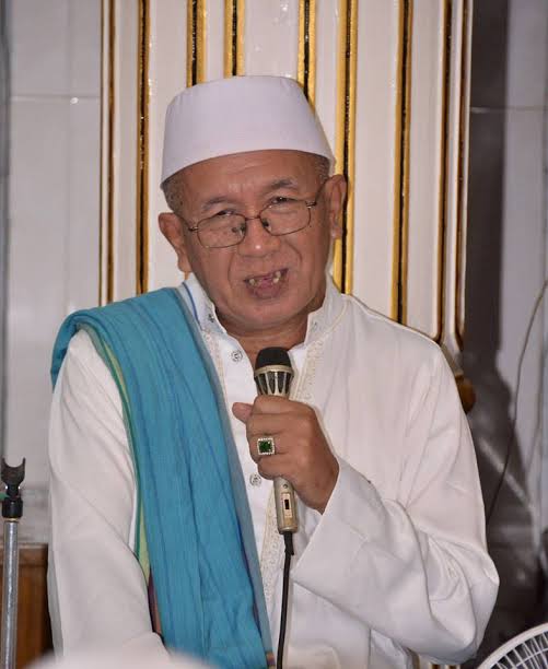 KH Asmuni (Guru Danau)
