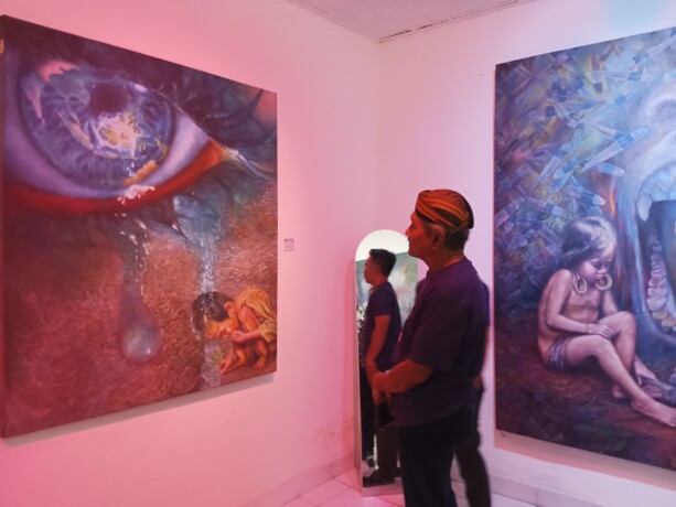KARYA SENI: Lukisan karya Umar Sidik pada Art Ring Exibition di Galeri Seni Eko Yes, Jalan Dahlia, Palangka Raya, Sabtu pagi (20/7/2024).