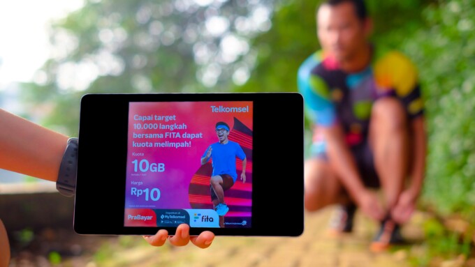 APLIKASI : Telkomsel berkolaborasi dengan FITA dan BPJS Ketenagakerjaan untuk menyediakan paket bundling pertama di Indonesia yang menggabungkan paket data hingga 8 GB, langganan FITA Premium Plan, dan perlindungan BPJS TK dengan harga terjangkau Rp55 rib