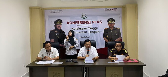 EKSPOS: Kajati Kalteng Dr Undang Mugopal SH MHum menyampaikan respon terkait tuntutan terhadap kasus narkotika di Lamandau.