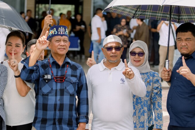 Pasangan calon Gubernur dan Wakil Gubernur Kalteng nomor urut 1, Willy Midel Yoseph dan Habib Ismail bin Yahya (Willy-Habib) ketika di Pangkalan Bun.