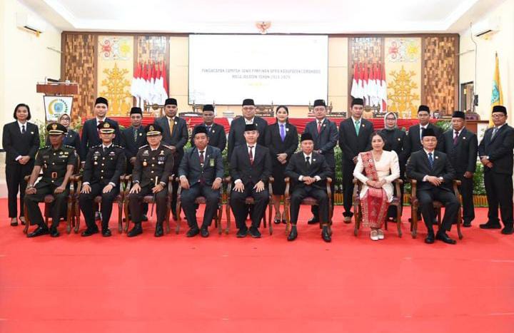 HADIR : Asisten Pemerintah dan Kesra Triadi menghadiri Rapat Paripurna Pengucapan Sumpah Janji Pimpinan DPRD Kabupaten Lamandau, masa jabatan 2024-2029, Selasa (6/11/2024).