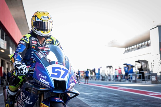 BERJUANG: Aldi Satya Mahendra Berjuang di Seri 3 World Supersport.