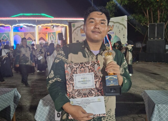 Alif Aulia Al Madani, generasi muda yang sudah hafal 30 juz Al-Qur’an.