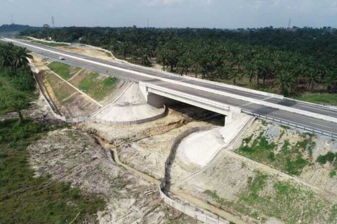 Tol Pekanbaru-Dumai (Riau).