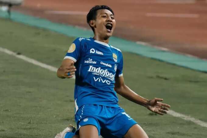 Pemain Persib Bandung Beckham Putra saat cetak gol lawan Persik Kediri. (Dok. IG Beckham Putra)