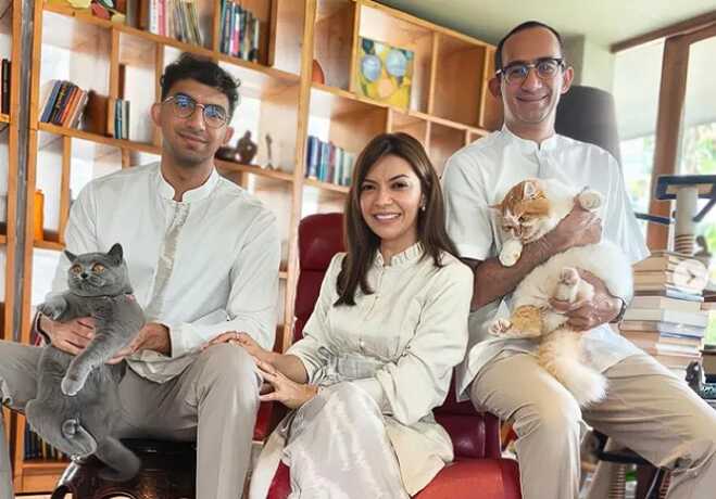 Foto keluarga Najwa Shihab dan Ibrahim Sjarief Assegaf bersama putranya Izzat Assegaf.