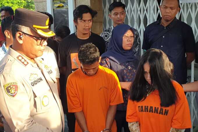 Tersangka R dan NH diduga pelaku pembuangan bayi hasil hubungan inses.