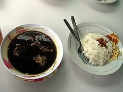 Rawon menjadi salah satu masakan khas Indonesia yang masuk dalam daftar makanan terbaik dunia.