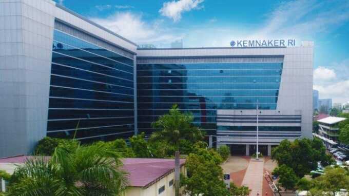 Gedung Kemnaker RI di Jakarta