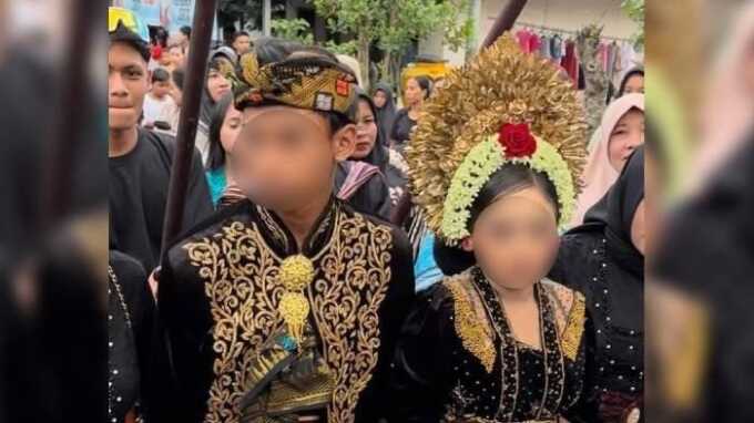 Pernikahan usia anak di Desa Braim, Kecamatan Praya Tengah, Lombok Tengah, NTB.