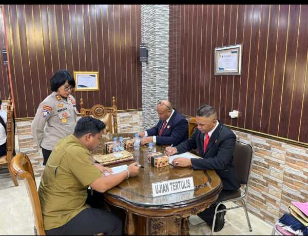 SERIUS: Peserta antusias mengikuti Lomba Badan Usaha Jasa Pengamanan Teladan dan Satpam Teladan se-Kalteng. HUMAS
