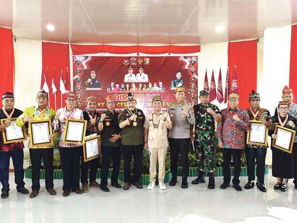 gubernur bersama dpp gerdayak