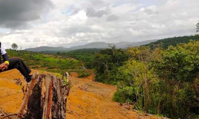 Wisata alam di Bukit Patung Sukamara.