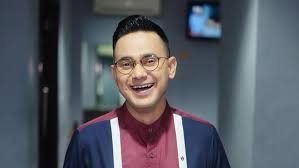 Aktor sekaligus presenter Ramzi yang saat ini menjabat sebagai wakil bupati Cianjur.