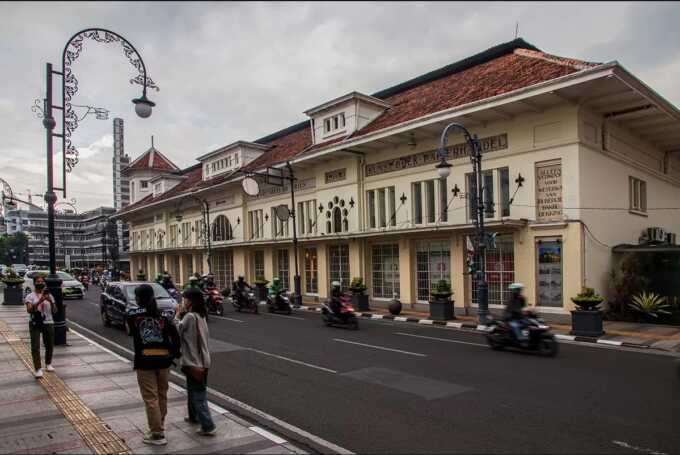 Jalan Braga di Kota Bandung.