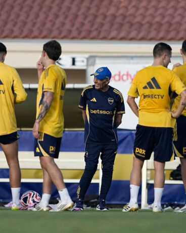 Boca Junior menggelar latihan persiapan menghadapi Benfica di laga perdana grup C Piala Dunia Antarklub 2025. (Sumber: Instagram @bocajrs)
