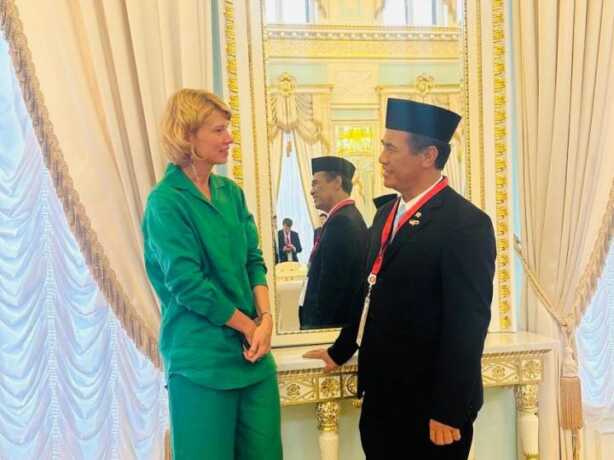 Menteri Pertanian Federasi Rusia, Oksana Nikolaevna Lut dan Menteri Pertanian Andi Amran Sulaiman.