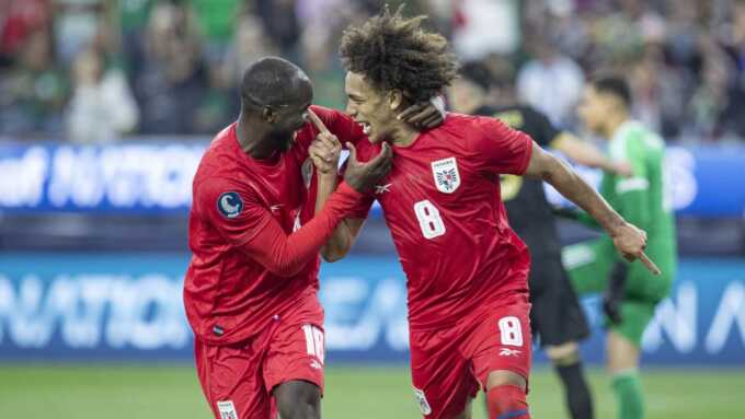 Selebrasi pemain Panama usai mencetak gol. Panama akan menghadapi Guadeloupe di Grup C Piala Emas CONCACAF 2025, Selasa (17/06/2025) pukul 06.00 WIB. (Sumber: Maciek Gudrymowicz/ISI Photos/Getty Images)