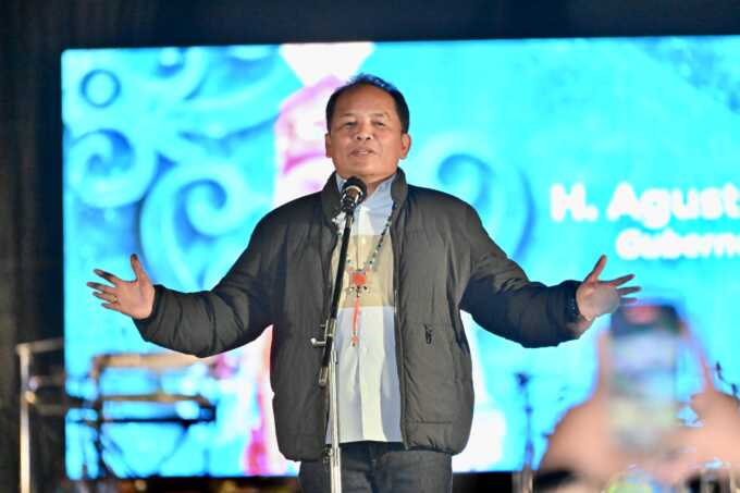 Gubernur Kalteng H. Agustiar Sabran.