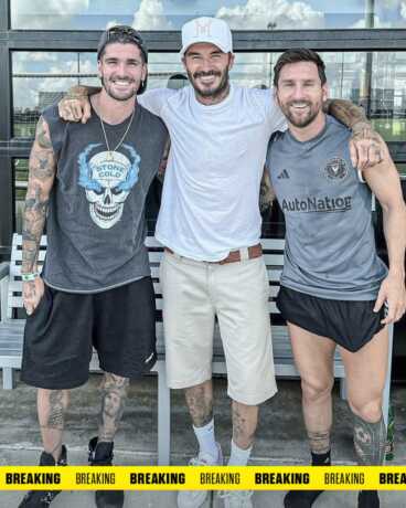 Klub MLS Inter Miami dikabarkan tengah mendekati gelandang Argentina yang saat ini membela Atletico Madrid Rodrigo de Paul. Jika negosiasi berhasil, maka de Paul akan merumput lagi bersama Lionel Messi membela klub milik legenda sepak bola David Beckam. (