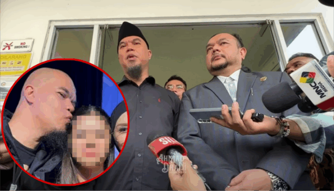 Ahmad Dhani saat datang ke KPAI.