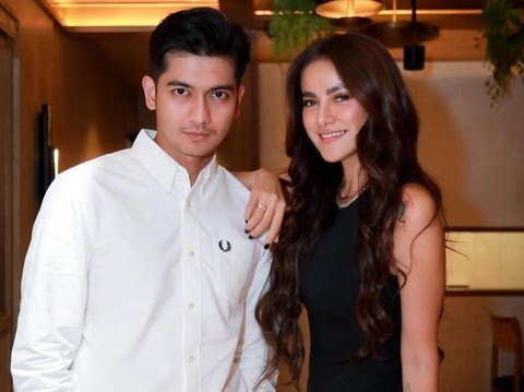 Olla Ramlan dan Teuku Ryan