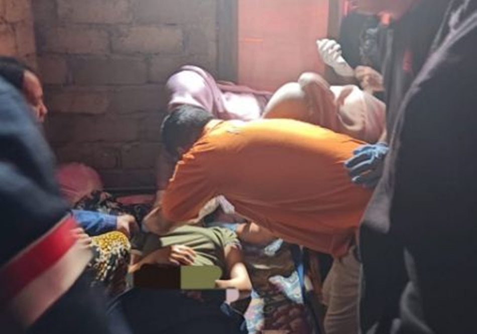 Olah TKP yang dilakukan aparat Kepolisian Polres Bone Bolango atas kejadian siswi SMP bunuh diri.(hms-pol)